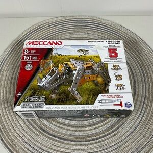 Meccano Maker System Serengeti Safari Metal Set New
Has wear to the box